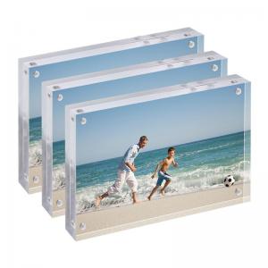 China Double Side Table Top Photo Frame 10x15x2cm Acrylic Magnetic Photo Frame on sale