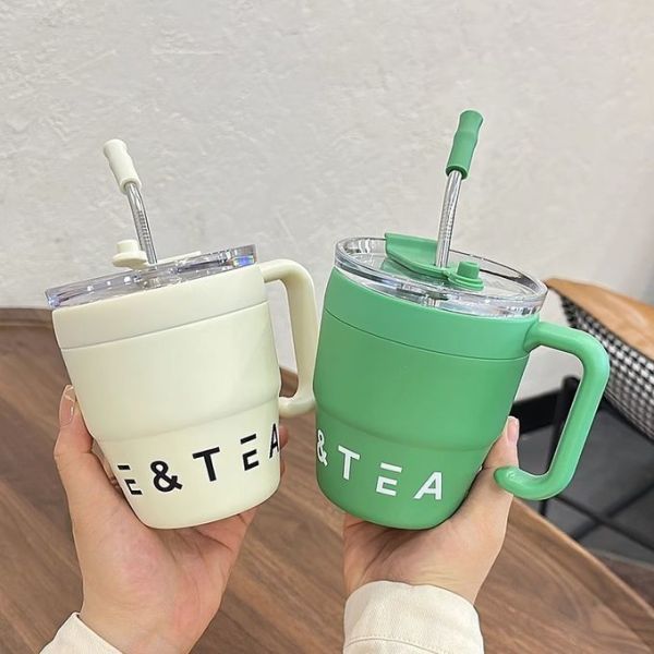 Coffee Cup With Handle And Straw Lid 480ML Travel Mug Water Cup Milk Mug Stainless Steel Material Suitable For Drinks Handle Straw Cup