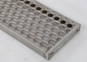 Cheap Safety Walkway Steel Grating With 2 Noses To Be Closed Roof for sale