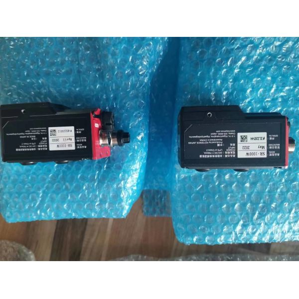 KEYENCE Automatic Focus Code Reader SR-1000W