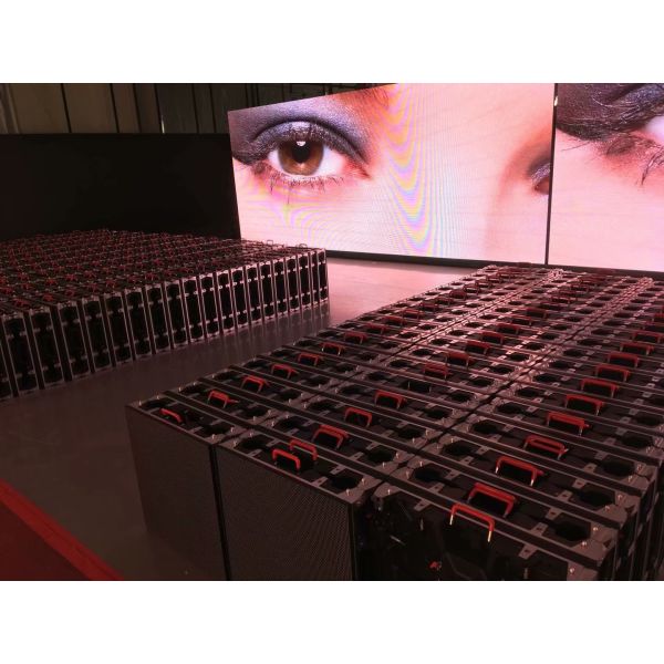 0.48kg Led Display Video Wall , P2.5 Led Panel For Tv Studio