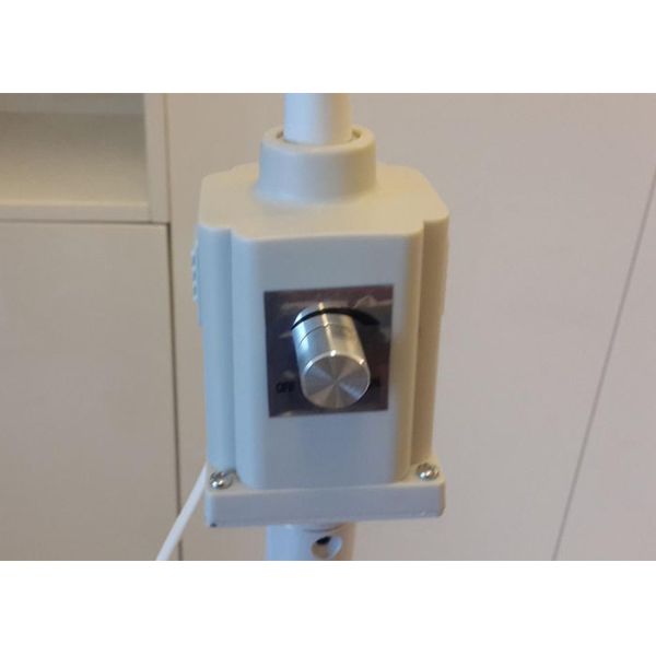 Clinic Checking Use 30000 Lux LED Examination Light With Stand ISO