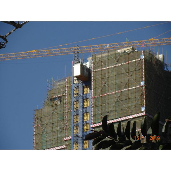 Non Eccentric Rollers Transportation Modular Building Site Hoist