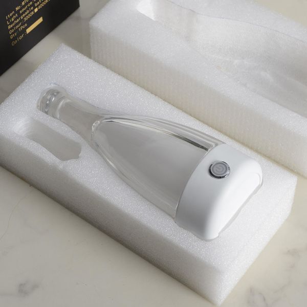 Multifunction Modern Hotel Bedside Table Lamp Three Color Custom Drunk Bottle Shape