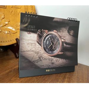 China Hard Cover UV Varnish Printable Desk Calendar CMYK Spiral Binding 128gsm on sale