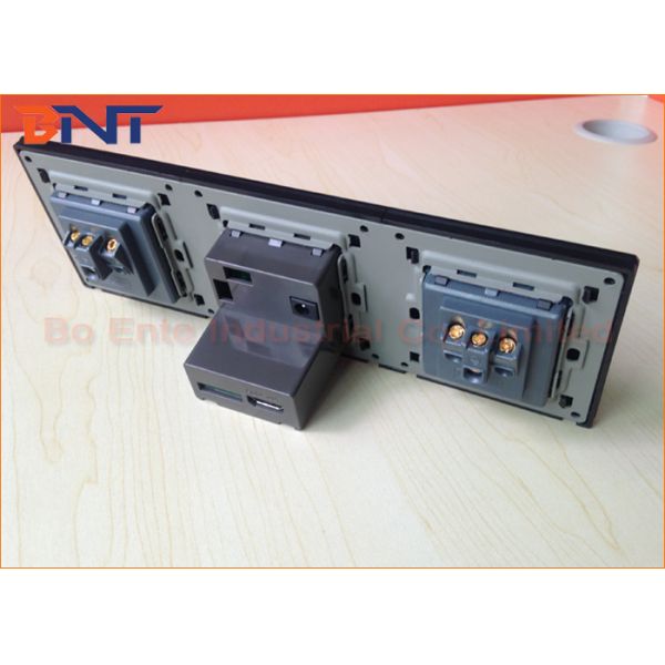 Smart Media Hub With Bluetooth , Multi Function Wall Socket Plates