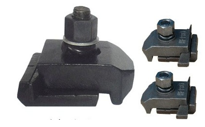 Plain Oiling Cast Iron Rail Clips , QU80 / 100 Crane Rail Clip